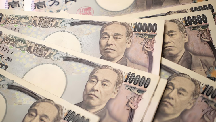 Yen Volatility Approaches Peak